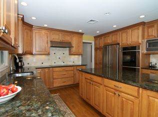 18 Cannon Rd, Wilton, CT 06897