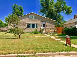 920 Johnson Ave, Larned, KS 67550