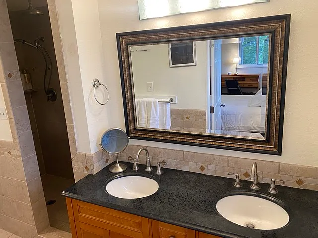 224 Hermosa Dr SE — Photo 25