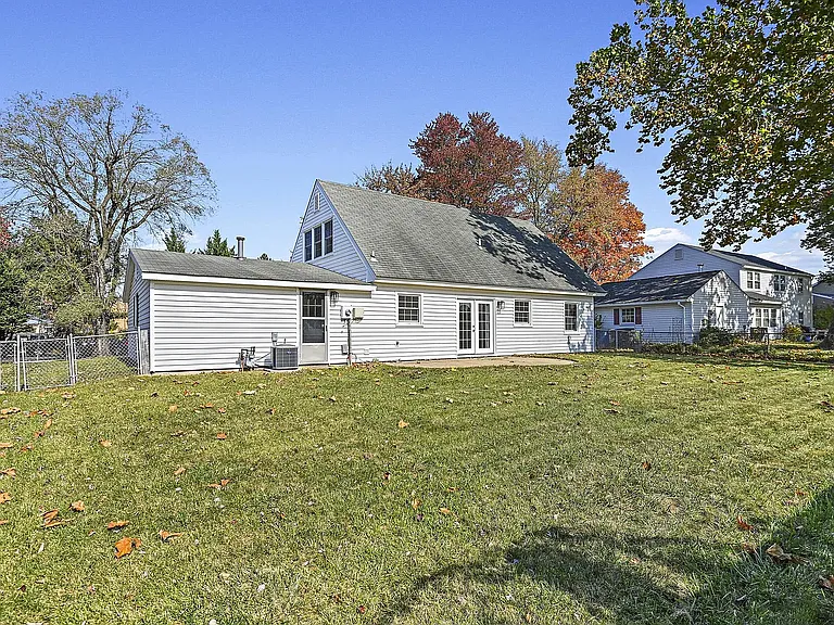 13303 Poplar Tree Rd — Photo 36