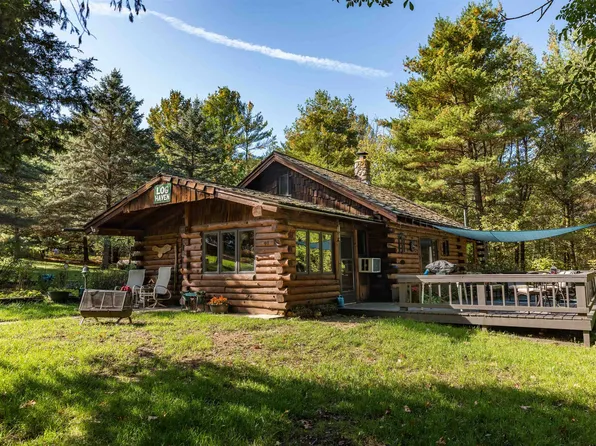 W8260 County Rd E, Oxford, WI 53952