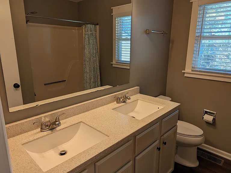 415 S Fayetteville St — Photo 13