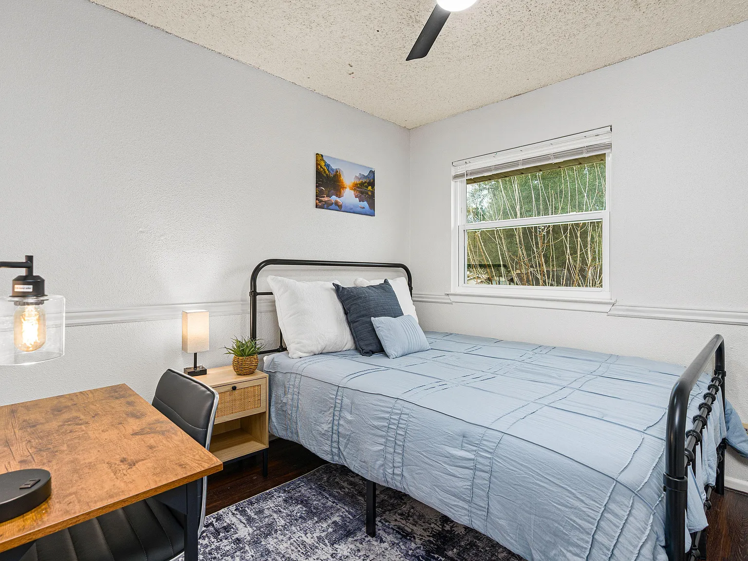 4 bed, 4.0 bath, 2175 sqft, $776 — Photo 1
