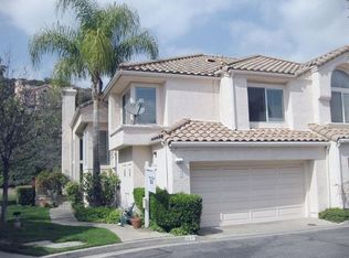 1877 Caminito De La Montana, Glendale, CA 91208