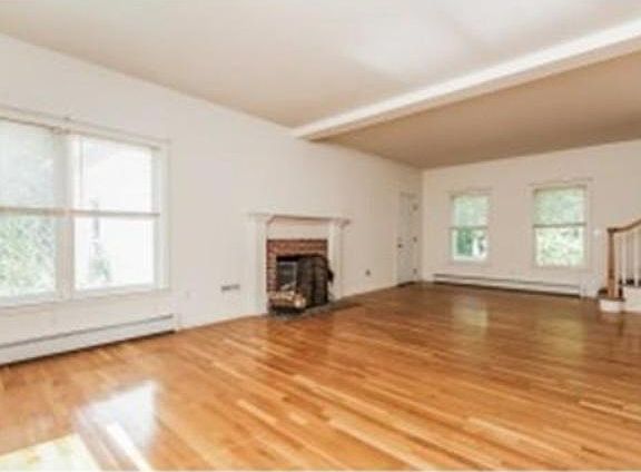 3rd image of 15 Woodland Dr