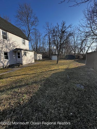 2nd image of 101 Saint Stephen Pl
