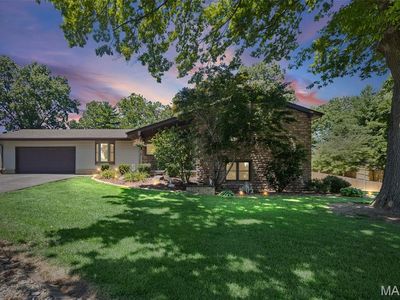 40 Orchard Hill Dr, Wood River, IL, 62095