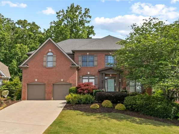 1121 Promontory Dr, Marietta, GA 30062