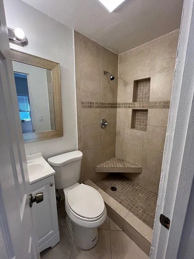 1 bed, 400 sqft, $1,399 — Photo 4