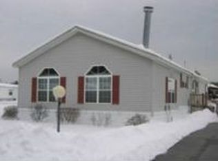 16 Ash St, Epsom, NH 03234
