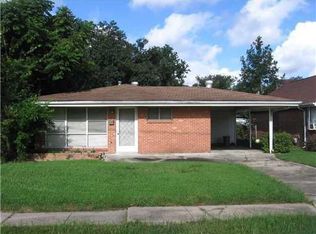 619 River Oaks Dr, New Orleans, LA 70131