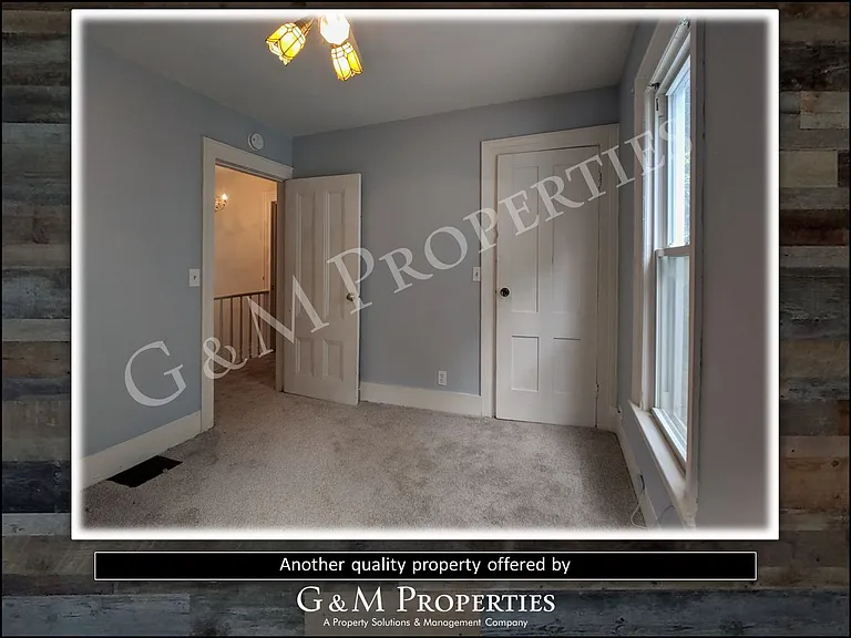 18 Hickory St — Photo 37