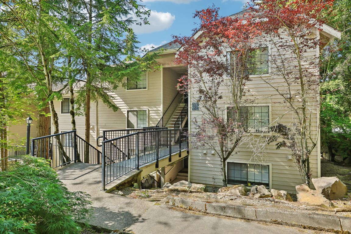 NE 116th St-2605-003.jpg