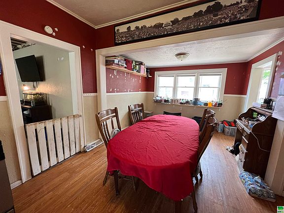 5th image of 1813 Ross St