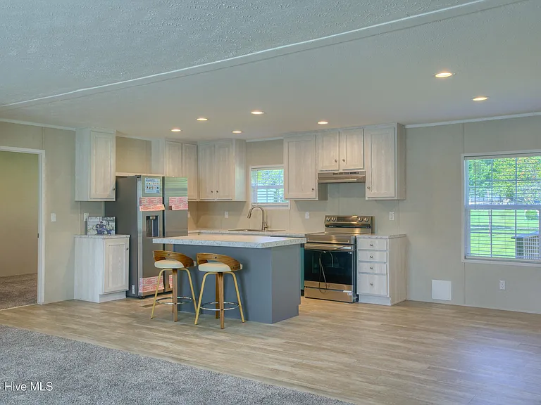 1118 Old Tar Landing Rd #D — Photo 8