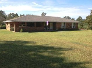 18070 Willie B Rd, Covington, LA 70435