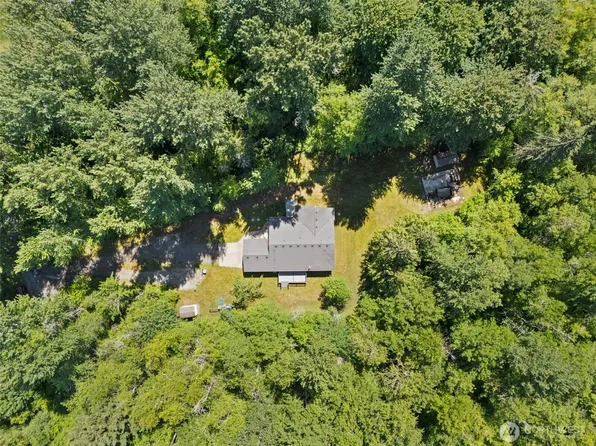 8816 324th St E, Eatonville, WA 98328