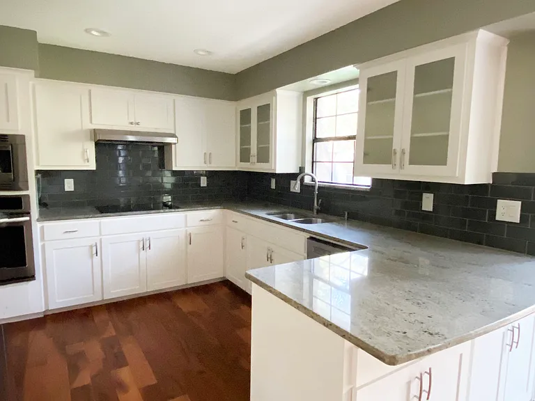 10905 Wintergreen Hl — Photo 12