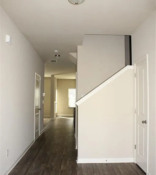 3335 Blue Springs Walk NW — Photo 2