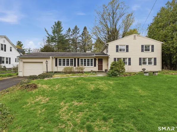16 Hamilton Lane, Watertown, CT 06795