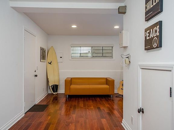 4th image of 601 Vernon Ave #3