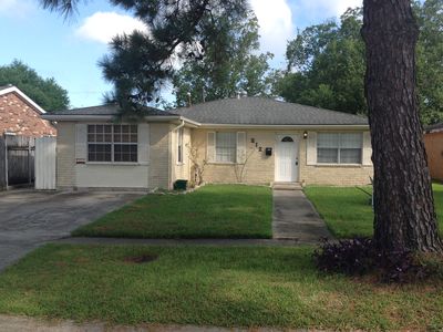 212 Holy Cross Pl, Kenner, LA, 70065