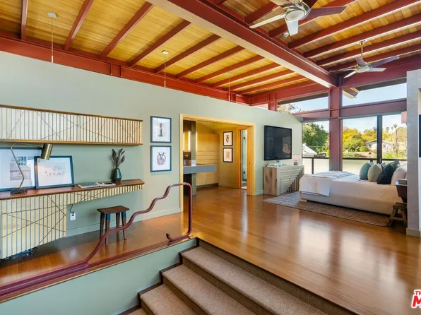 1104 Mission St, South Pasadena, CA 91030