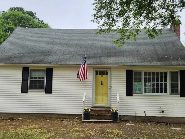 80 Maple Avenue, Atkinson, NH 03811