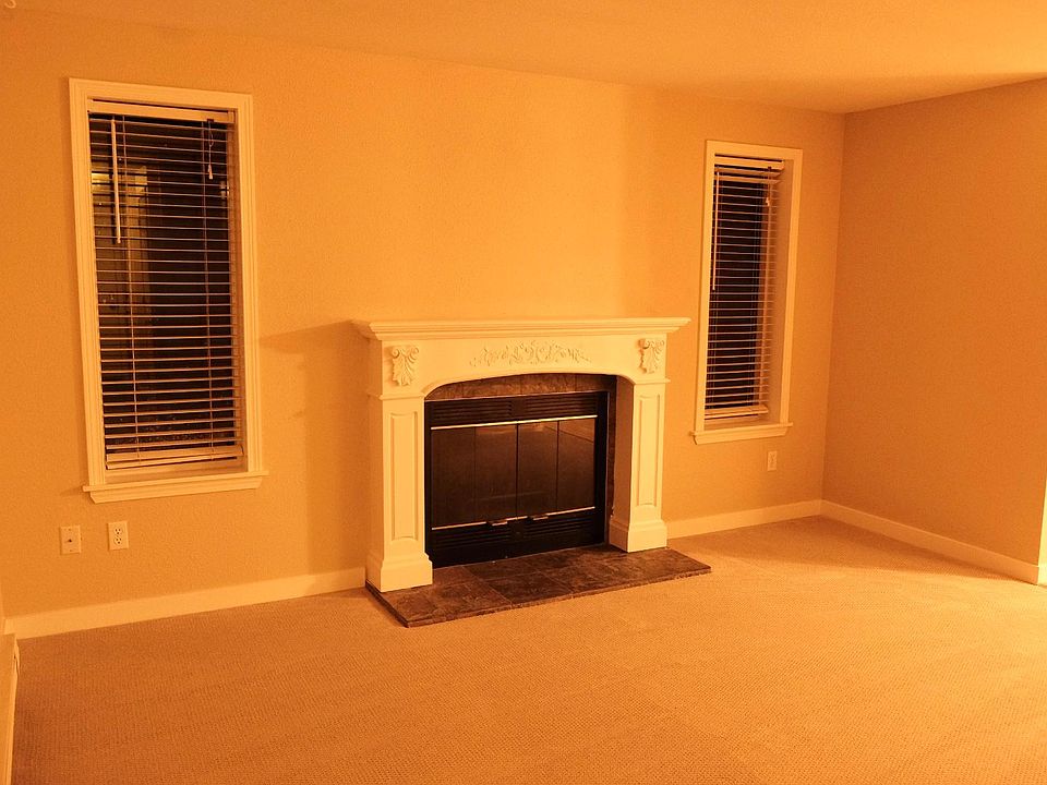 2nd image of 5710 183rd Ave E APT 2