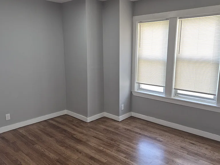 31 Mallon Rd #1-L — Photo 7