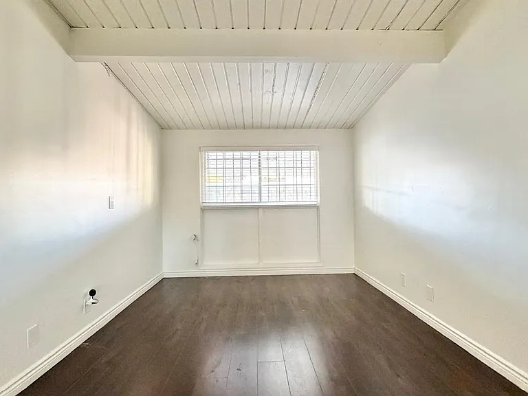 4115 Palmwood — Photo 9