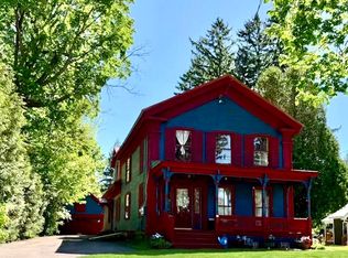 41 Park St, Malone, NY 12953
