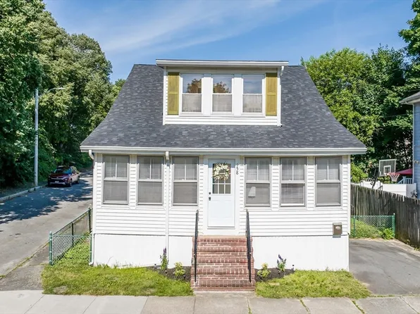 158 Bullock St, New Bedford, MA 02740