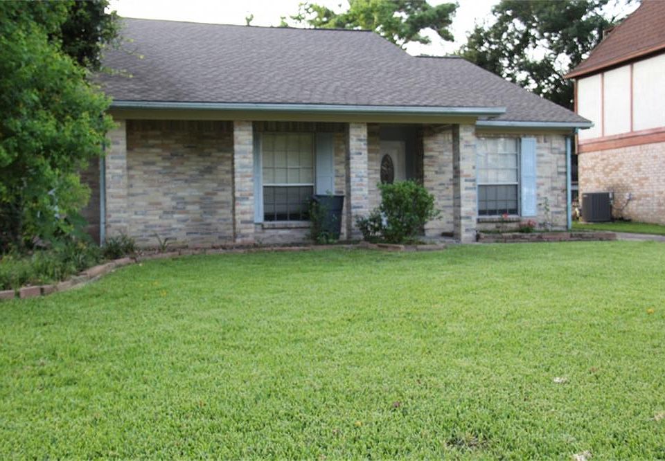 1st image of 4722 Sabrina Dr