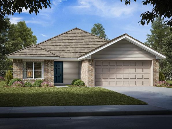 1208 E Stetson Ln, Mustang, OK 73064