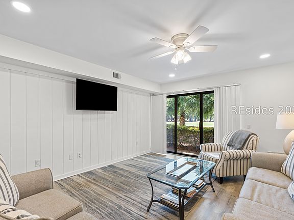 5th image of 18 Lighthouse Rd APT 462