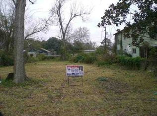 2369 Monroe St, Beaumont, TX 77703