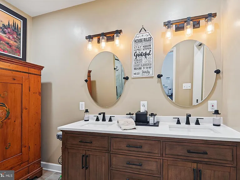 43074 Old Gallivan Ter — Photo 13