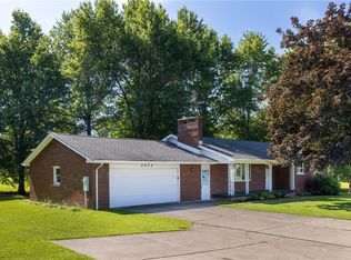 2835 Flower Rd, Erie, PA 16509