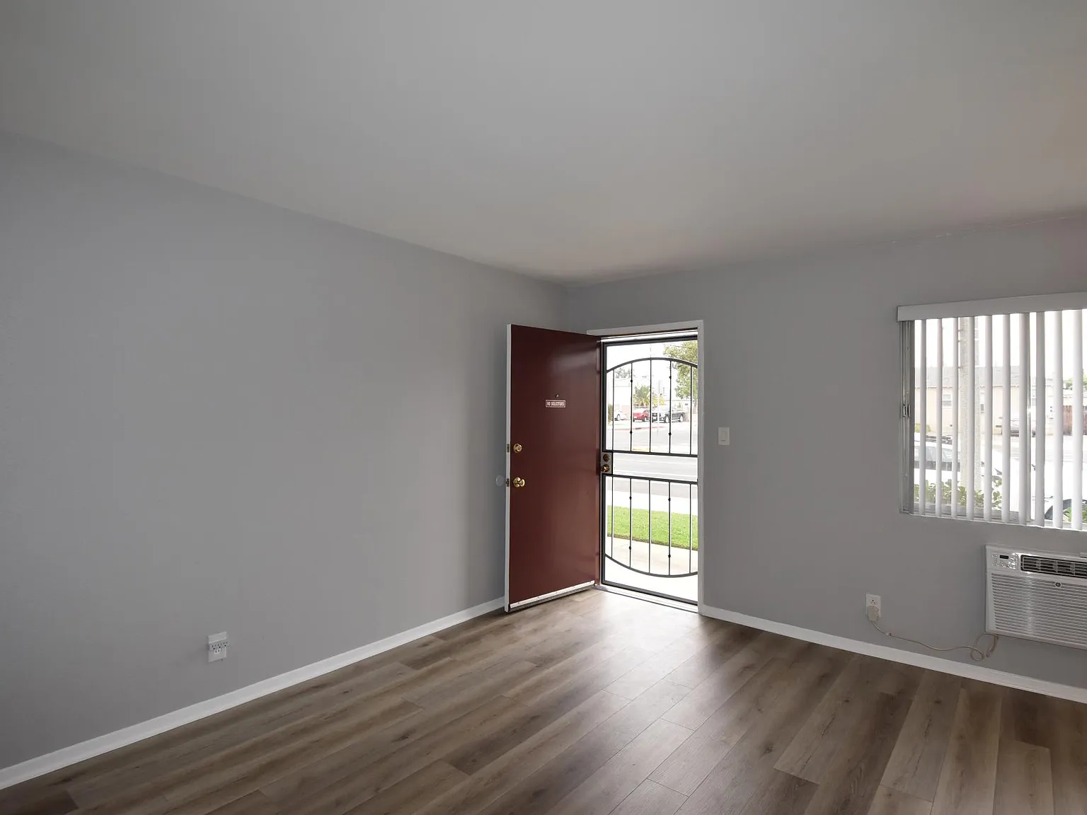 1 bed, $1,750 — Photo 4