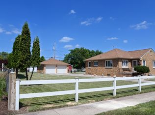 307 21st Ave, Naplate, IL 61350