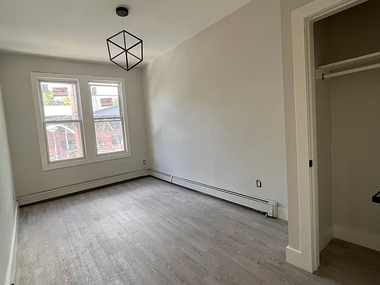26 Dales Ave #3 — Photo 2