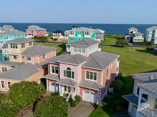 1 Kings Ct, Cape Charles, VA 23310