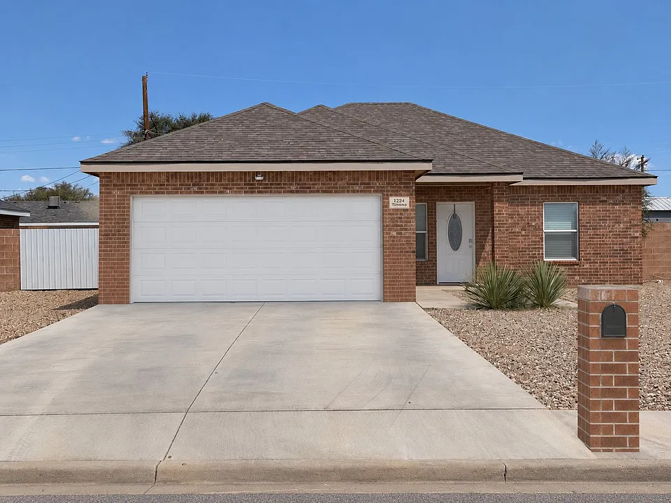 1224 Timona Dr