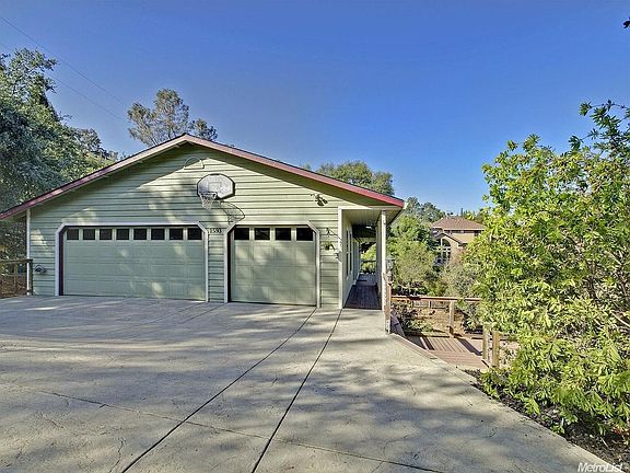 2nd image of 1593 Bonita Ct
