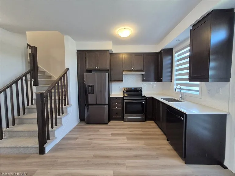 55 Tom Brown Dr #14 — Photo 11