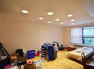 2719 E 28th St APT 2E, Brooklyn, NY 11235