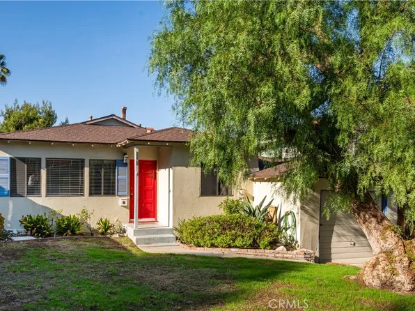 1141 2nd St, Manhattan Beach, CA 90266