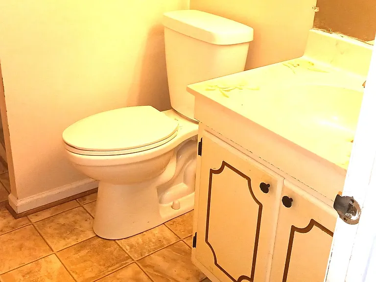 302 Patriot Ln #B — Photo 20