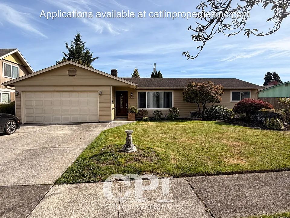 2708 Northlake Ave